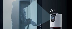 alarmas de luz y sonido cuando detecta movimiento en la Tapo C225